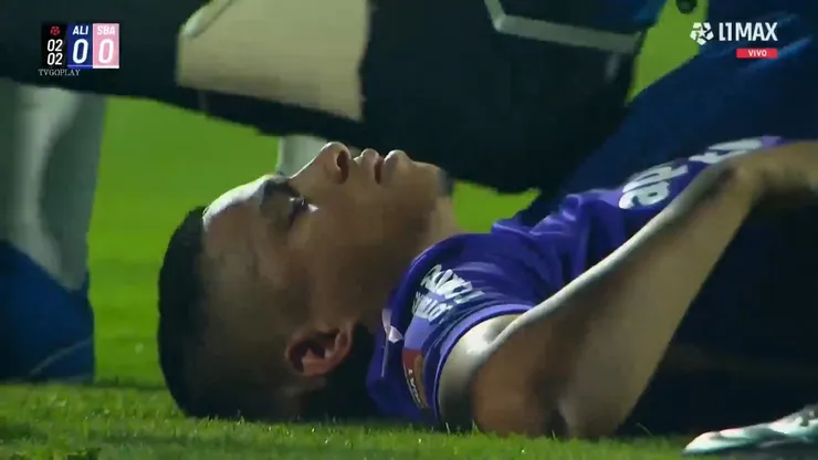 Kevin Quevedo quedó seriamente golpeado tras un choque.