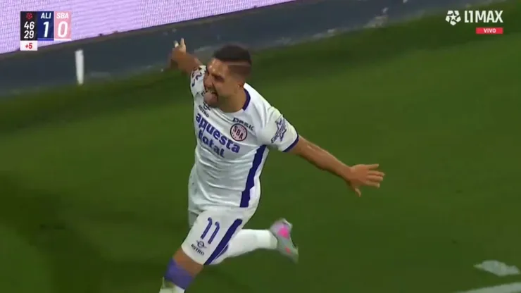 El festejo de Luis Urruti por su gol para el 1-1 de Sport Boys ante Alianza Lima.
