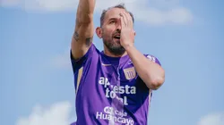 Hernán Barcos celebrando.