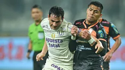 Jairo Vélez contra Ayacucho FC.