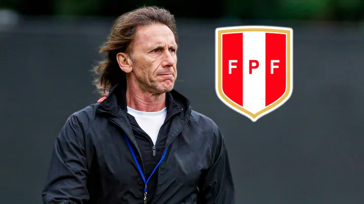 Ricardo Gareca y el escudo de la Selección Peruana.