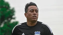 Christian Cueva entrenando en Emelec.