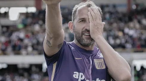 Hernán Barcos celebrando.
