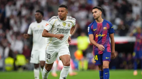 Kylian Mbappé convirtió un gol y Real Madrid triunfó ante FC Barcelona.