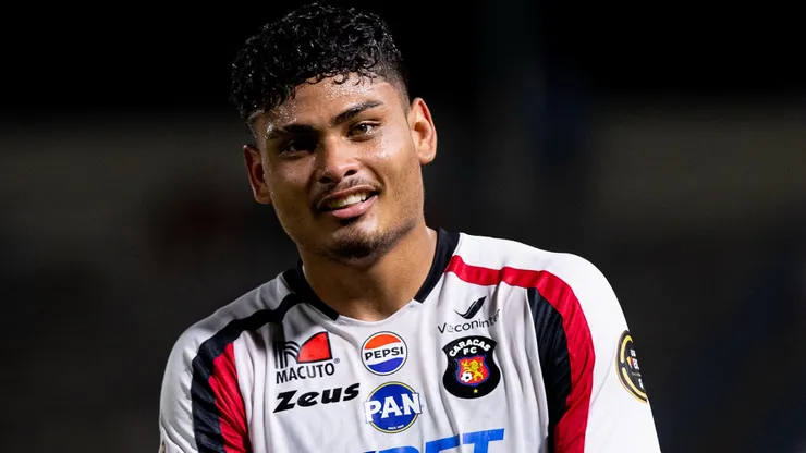 Jeriel De Santis volvió a anotar con Caracas FC.