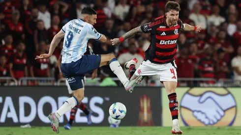 Flamengo se impuso por 1-0 a Racing en el juego de ida de las semifinales de la Copa Libertadores 2025.