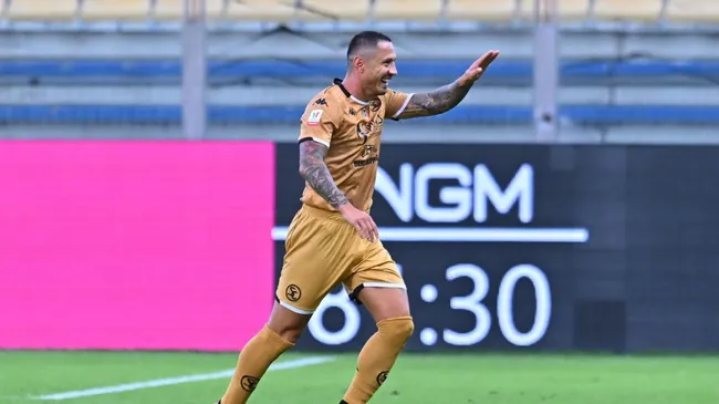 Gianluca Lapadula volvería a la Selección Peruana tras volver a jugar en Spezia (Getty)