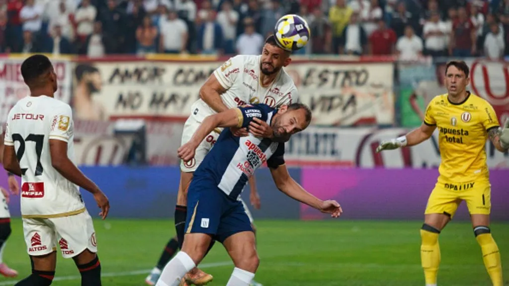 Universitario vs. Alianza Lima.