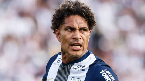 Paolo Guerrero, delantero de Alianza Lima.