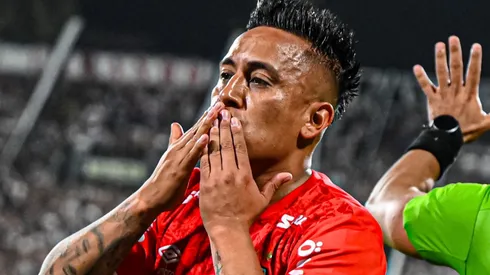 Por estos motivos Christian Cueva ficharía con Universitario.