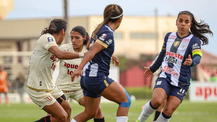 Universitario vs. Alianza Lima.