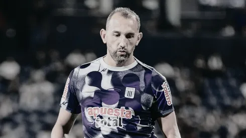 Hernán Barcos, delantero de Alianza Lima.