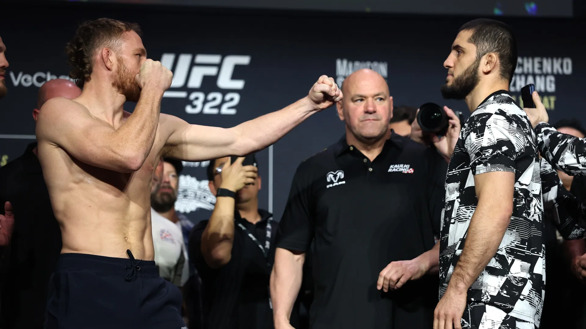 Así fue el cara a cara entre Jack Della Maddalena e Islam Makhachev (Getty Images).