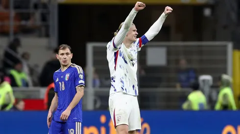 Erling Haaland la rompió en el segundo tiempo ante Italia..
