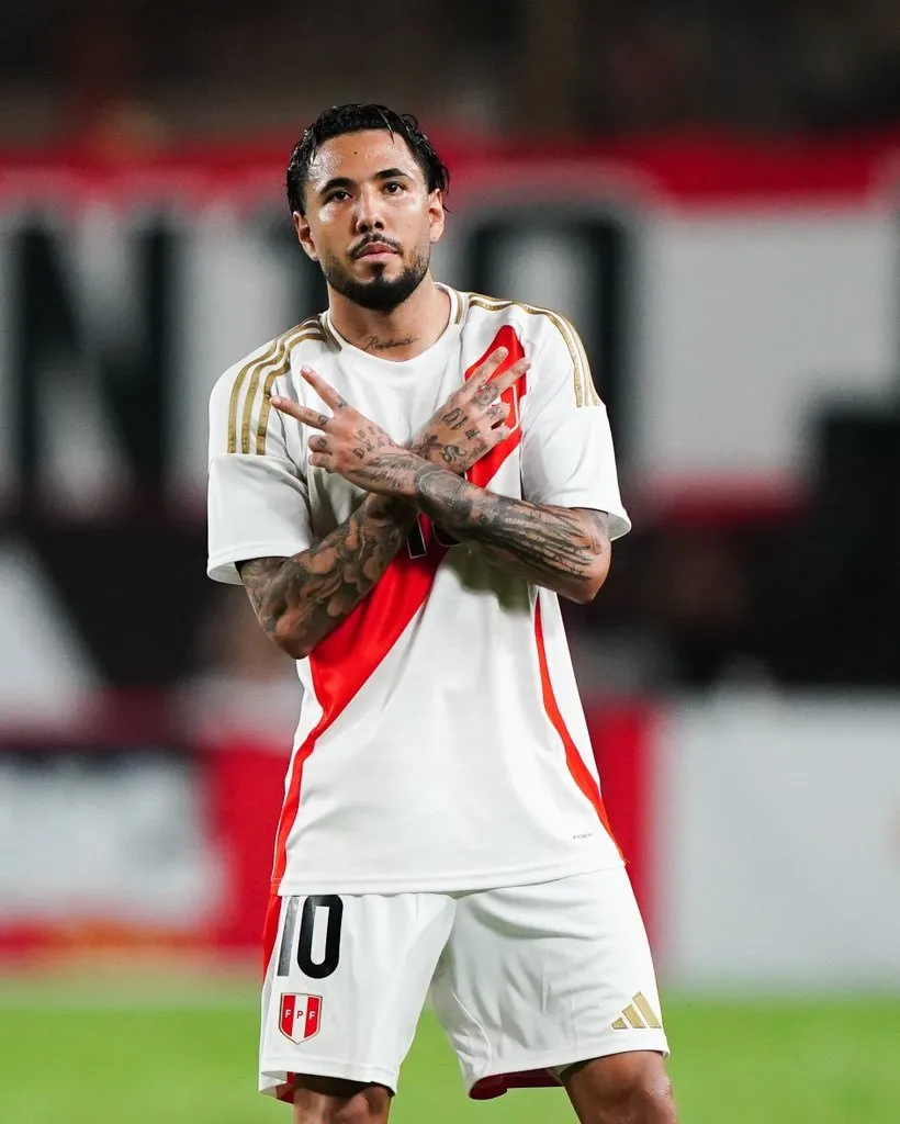 Sergio Peña en la Selección Peruana. (Foto: X).