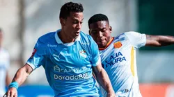 Sporting Cristal le pelea a Atlético Grau.
