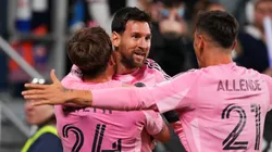 El abrazo de Messi con Silvetti y Allende, todos autores de goles ante FC Cincinnati.