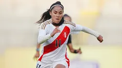 La Selección Peruana juega el Clásico del Pacífico ante Chile.