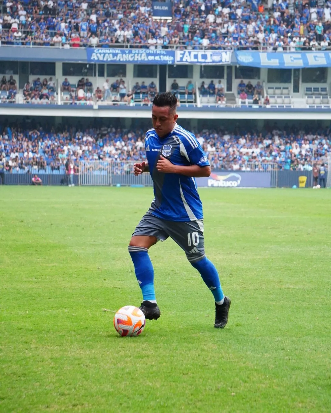 Christian Cueva en Emelec