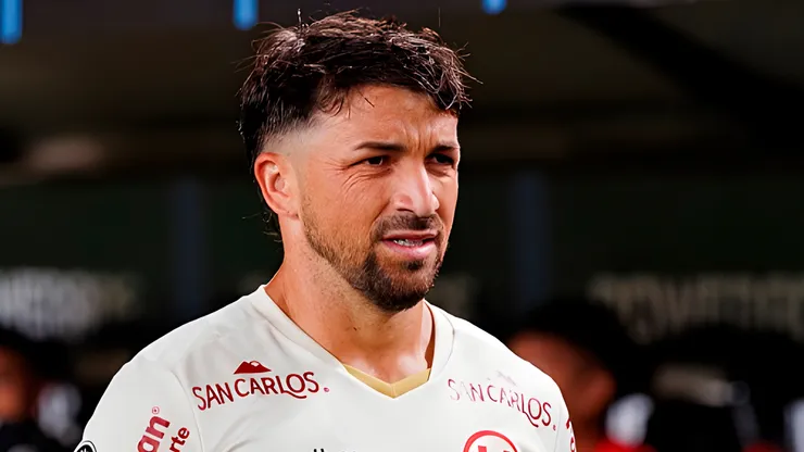 Gabriel Costa en Universitario.