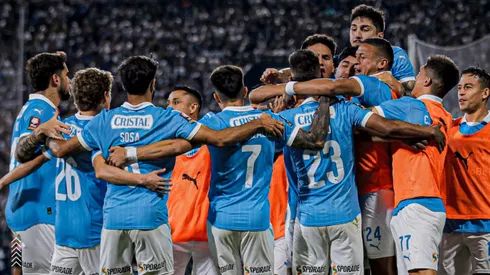 Jugadores de Sporting Cristal celebrando.