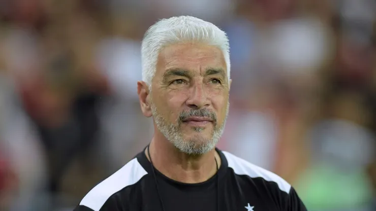 Omar de Felippe, DT argentino.