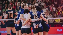 Alianza Lima celebrando.