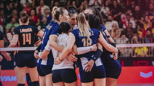 Alianza Lima celebrando.