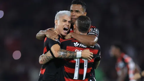 Flamengo quiere tener una buena presentación ante Cruz Azul.