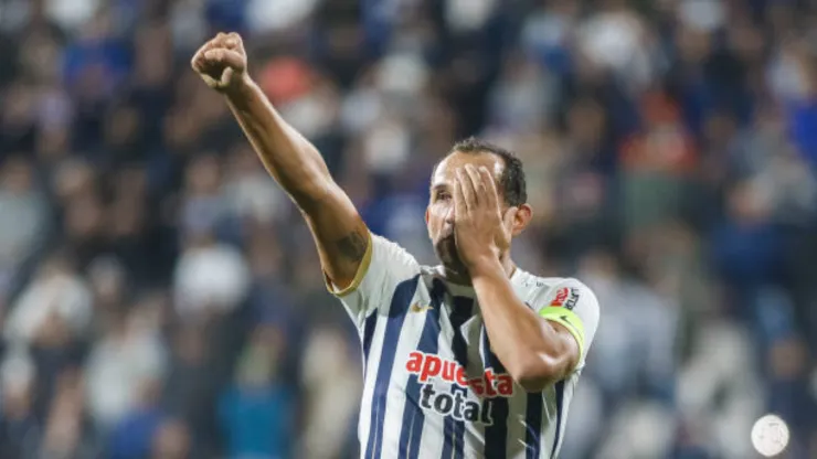 Hernán Barcos tiene todo listo para jugar en este equipo de la Liga 1.