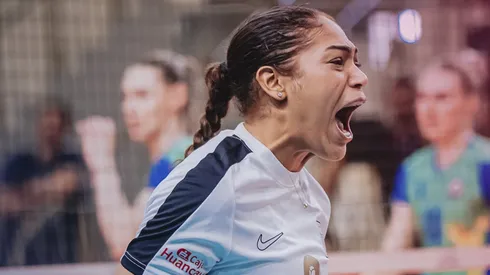 El grito de Yanlis Féliz durante el triunfo de Alianza Lima ante Zhetysu.