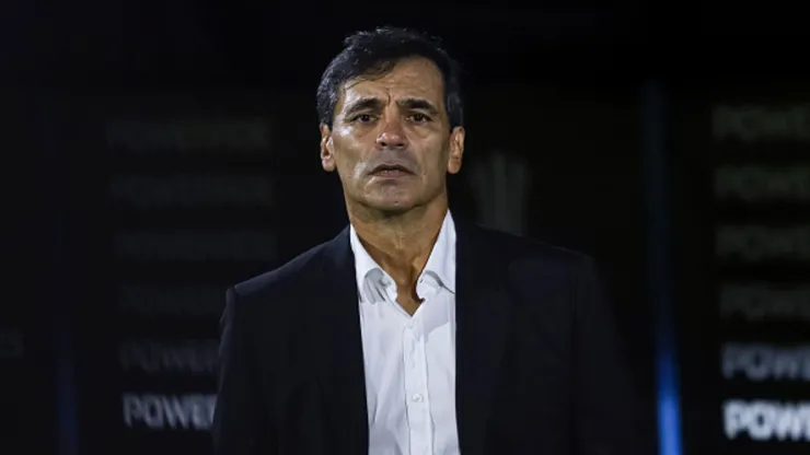 Fabián Bustos, exDT de Universitario.