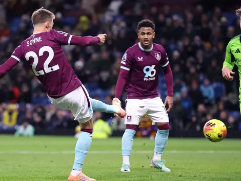 Hinchas pierden la cabeza con Scott Parker tras el gol de Oliver Sonne en Premier League