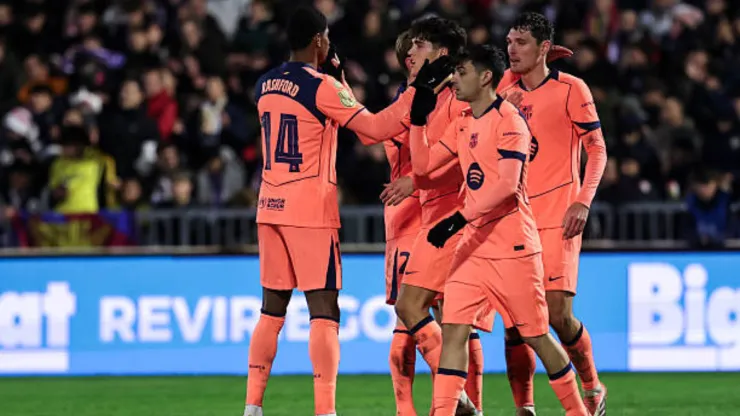 Barcelona sufrió bastante, pero venció 2-0 a Guadalajara en la Copa del Rey.