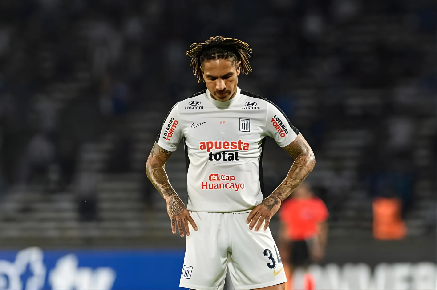 Paolo Guerrero triste en Alianza Lima. (Foto: Getty Images)