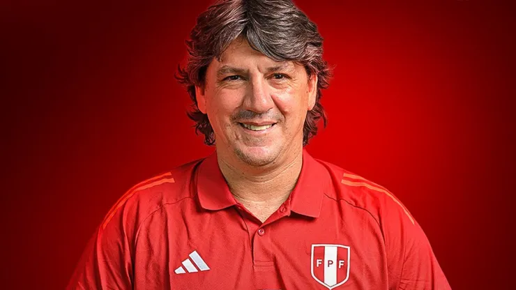 Jean Ferrari tiene definido al nuevo técnico de la Selección Peruana.
