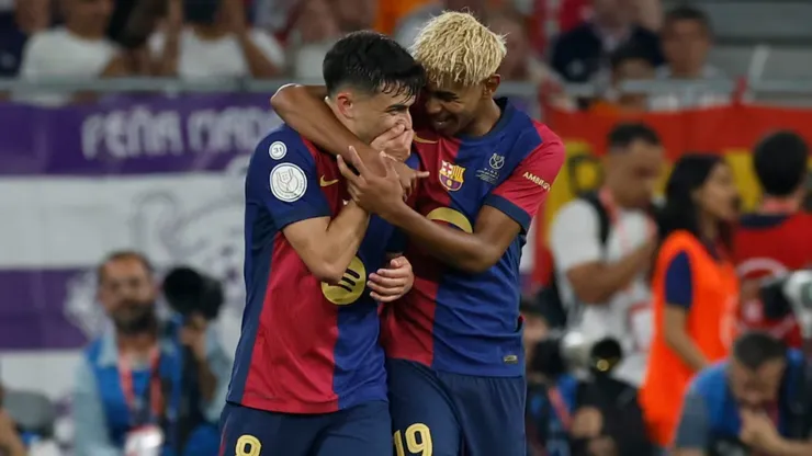 Pedri y Lamine Yamal en el Barcelona.