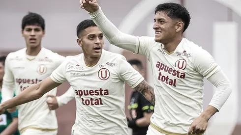 Jugadores de la Reserva de Universitario.