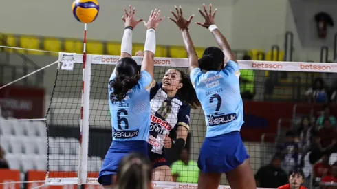 Alianza Lima vs. Regatas Lima.