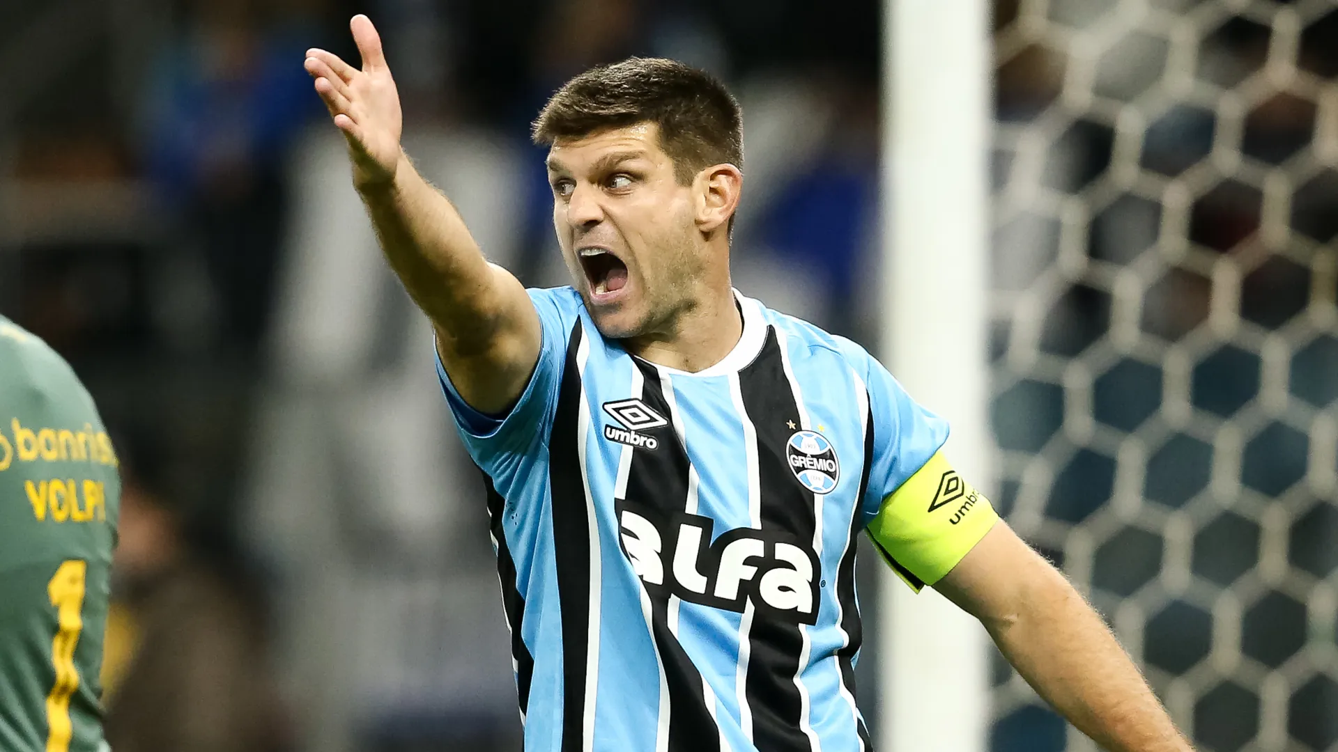 Walter Kannemann, capitán de Gremio, podría irse (Getty Images).
