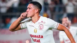 Yuriel Celi jugando en Universitario.