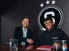 Rosický explicó por qué Sparta Praga fichó a Grimaldo a cambio de €1.3 millones