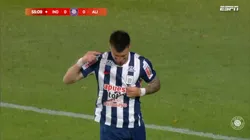 Alan Cantero celebrando.