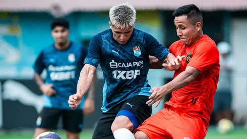 Catriel Cabellos ante Deportivo Moquegua.