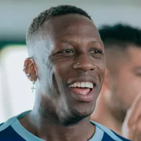 Advíncula se mete al renovado once titular de Alianza