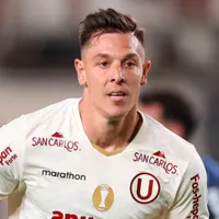 Mientras fallaba en la 'U', Churín ya marcó con su nuevo club