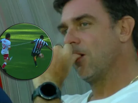 "Jugá para adelante...": Pablo Guede se cansó del fútbol de Sergio Peña en Alianza Lima