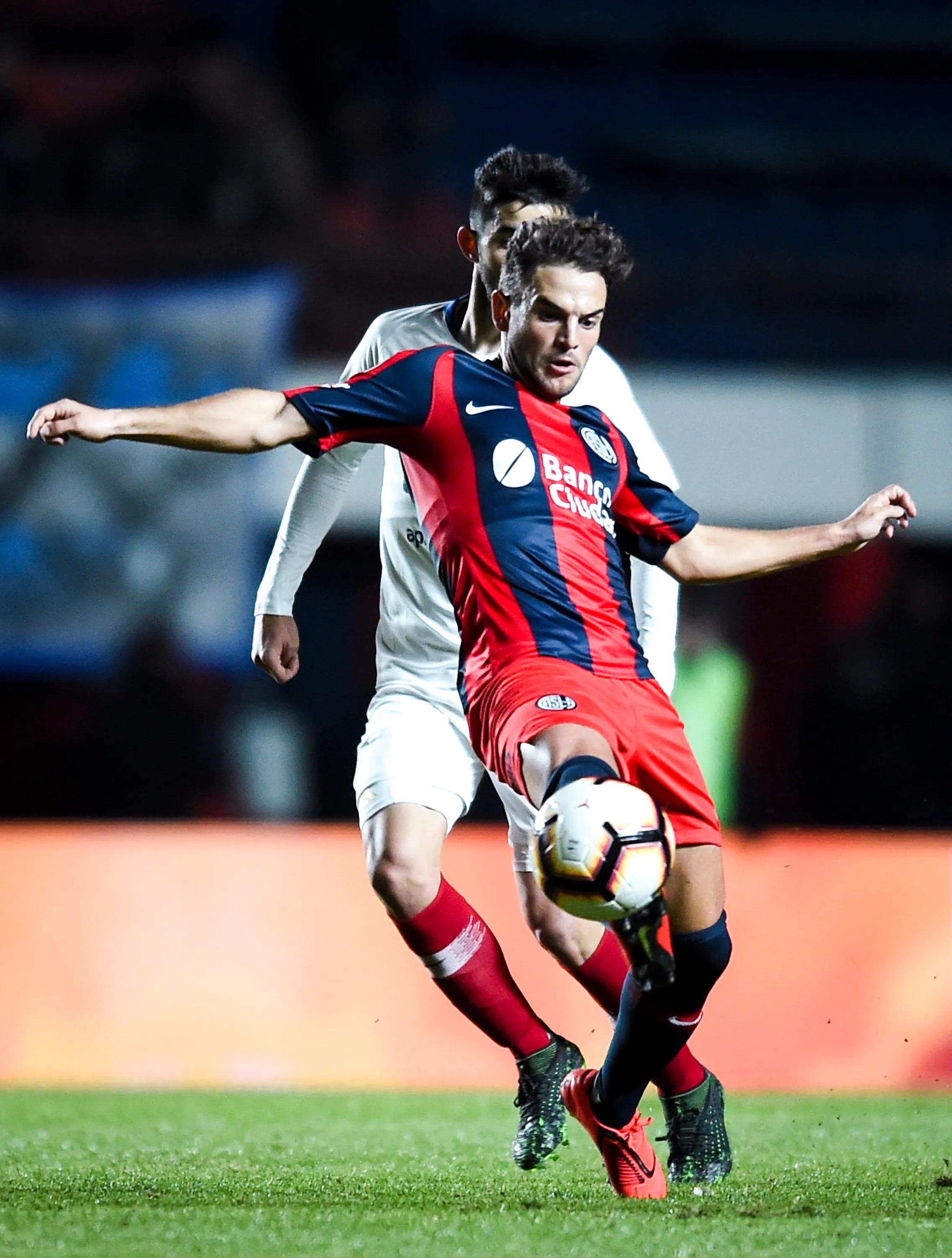 Lucas Menossi supo ser jugador de San Lorenzo en la Copa CONMEBOL Libertadores 2019.  (Photo by Marcelo Endelli/Getty Images)