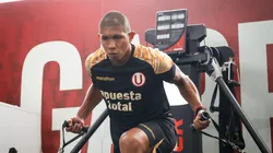 Edison Flores tuvo que viajar de emergencia.