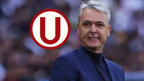 Tiago Nunes y el escudo de Universitario.
